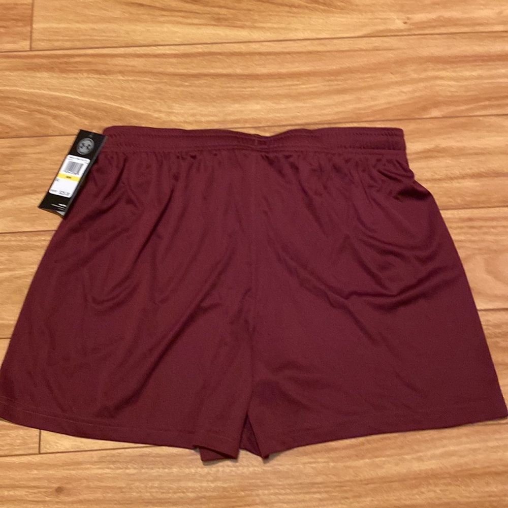 NWT SALE women’s Under Armour burgundy athletic shorts, size M - Picture 8 of 8